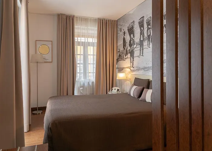 Oca Ribeira Do Oporto