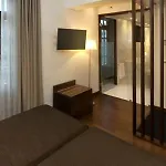 Oca Ribeira Do 3* 포르투