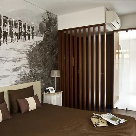 Hotel Ribeira Do Porto