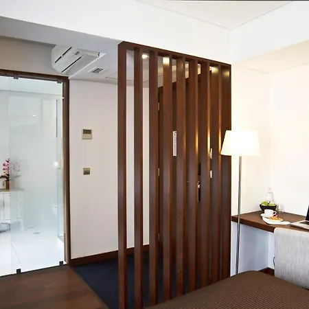 Oca Ribeira Do 3* Porto